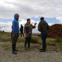 Kõreteadlane Ilona tööjuhiseid andmas